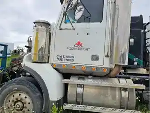 Salvage 2006 Western Star 4900 SA - 3855-WS