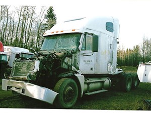 Salvage 2007 Freightliner COLUMBIA 120 - 2335-FRTLR