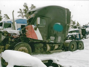 Salvage 2011 Freightliner Cascadia 125 - 3094-FRTLR
