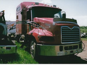 Salvage 2011 Mack CXU613 - 2992-MACK