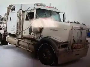 Salvage 2011 Western Star 4900 FA - 3821-WS