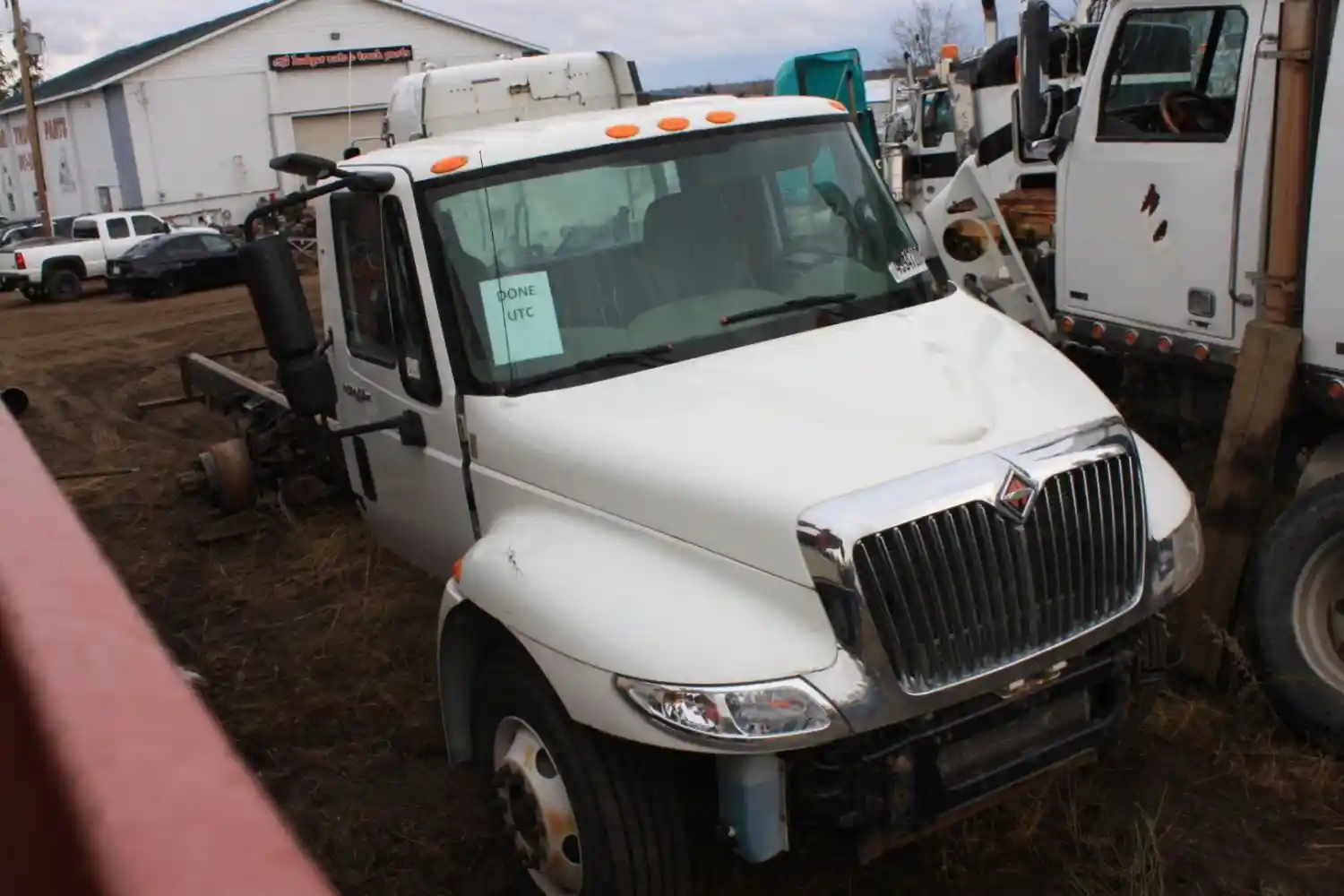 Salvage 2014 International DuraStar 4300 Truck Delivery For Parts