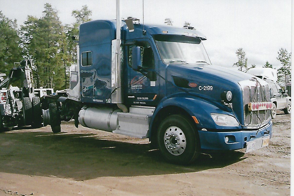 2015 Peterbilt 587 Tpi