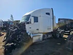 Salvage 2018 Kenworth T680 - 3832-KW