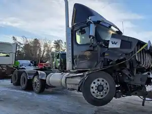 Salvage 2025 Western Star 47X - 3894-WS