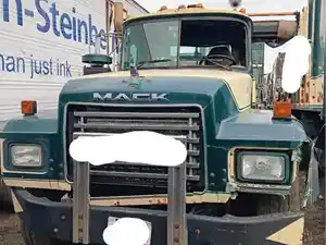 Salvage 1999 Mack RD688S - 240618