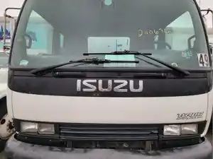Salvage 2001 Isuzu FTR - 240696