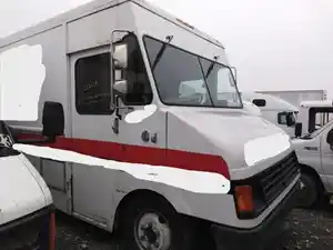 Salvage 2002 Freightliner MT45 Chassis - 250613
