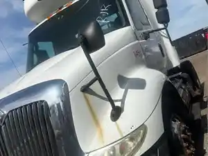 Salvage 2004 International 8600 - 250513