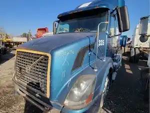 Salvage 2007 Volvo VNL - 230676