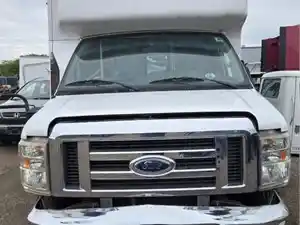 Salvage 2009 Ford E-450 Super Duty - 250272