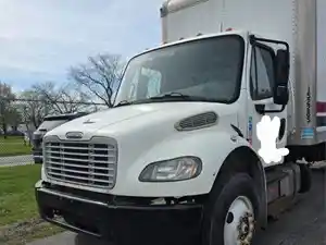 Salvage 2014 Freightliner M2 106 - 250214