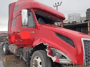 Salvage 2022 Volvo VNL - 240589