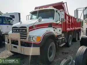 Salvage 2004 Mack CV713 Granite - MK-0688