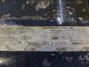 Salvage 2005 Mack CV713 Granite - AI-460-MK0450