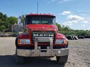 Salvage 2006 Mack CV713 Granite - MK-0599
