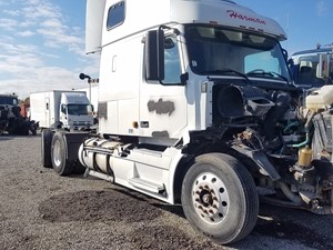 Salvage 2006 Volvo VNL - VV-0493