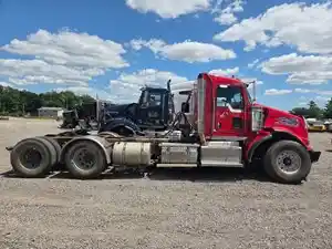 Salvage 2015 Kenworth T800 - KW-0895