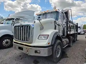 Salvage 2020 International HX620 - IN-0916