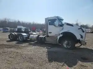 Salvage 2021 Kenworth T880 - KW-0882
