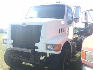 Salvage 1998 Ford LT8501 Louisville 101 - SV-121
