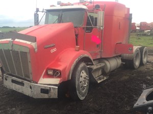Salvage 1999 Kenworth T800 - SV-84