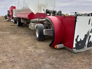Salvage 2003 Peterbilt 378 - SV-430