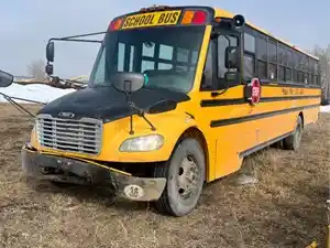 Salvage 2007 Freightliner B2 - SV-239