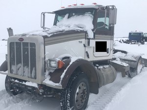 Salvage 2008 Peterbilt 365 - SV-133