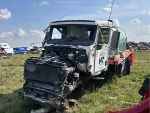 Salvage 2011 Kenworth T300 - SV-424