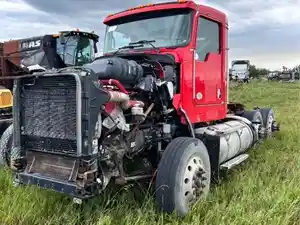 Salvage 2011 Kenworth T800 - SV-439