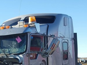 Salvage 2016 Kenworth T800 - SV-42