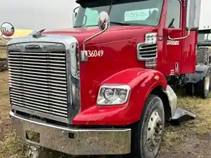 Salvage 2019 Freightliner 122SD - SV-359