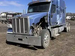 Salvage 2021 Peterbilt 567 - SV-451