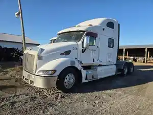 Salvage 2003 Peterbilt 387 - PTP-260