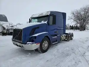 Salvage 2007 Volvo VNL - PTP-267