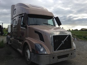Salvage 2008 Volvo VNL - PTP-51