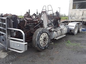 Salvage 2012 Kenworth T800 - PTP-67