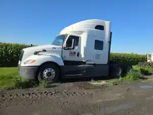 Salvage 2019 International LT625 - PTP-284