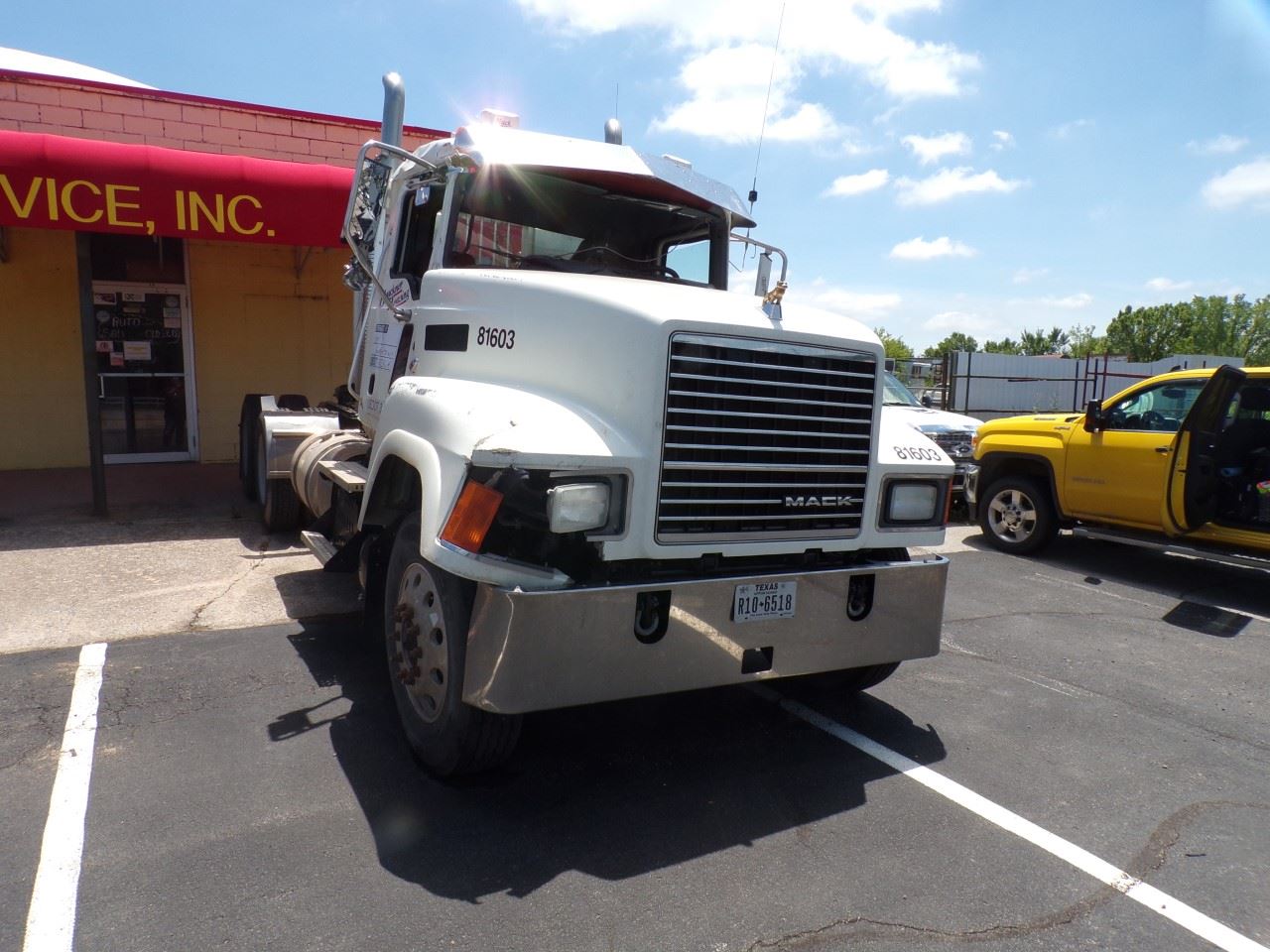 2016 Mack CHU613 M & M TRUCK PARTS