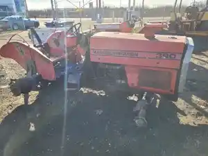 Salvage 1987 MASSEY FURGUSON 390 - ARB-G129481A1