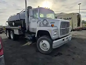 Salvage 1989 Ford LNT8000 - 1855