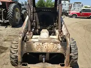 Complete 1990 Bobcat 843 - ARB-G181551