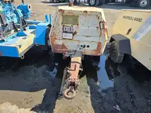 Salvage 1990 Ingersoll-Rand P100WD - 1971