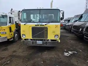 Salvage 1994 White WXR - 1862