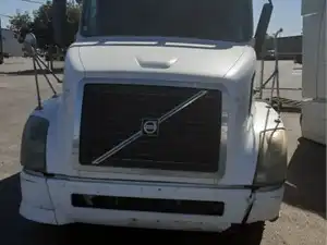 Salvage 2009 Volvo VNL - 1018