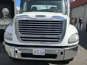 Salvage 2012 Freightliner M2 112 Medium Duty - 1982