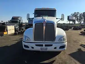 Salvage 2013 Kenworth T660 - 1933
