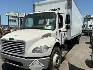 Salvage 2014 Freightliner M2 106 - 1995