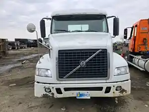 Salvage 2014 Volvo VNM - 1914
